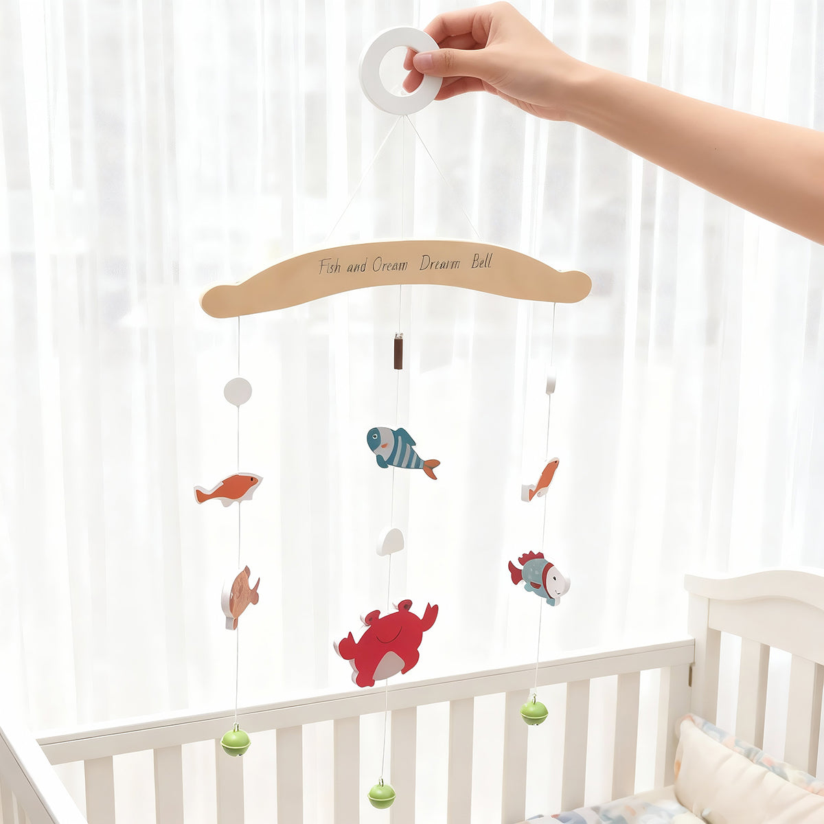 Wooden Baby Comfort Toy Ocrean Dream Bell Fish Sound Bell High Quality Wooden Baby Bed Bell